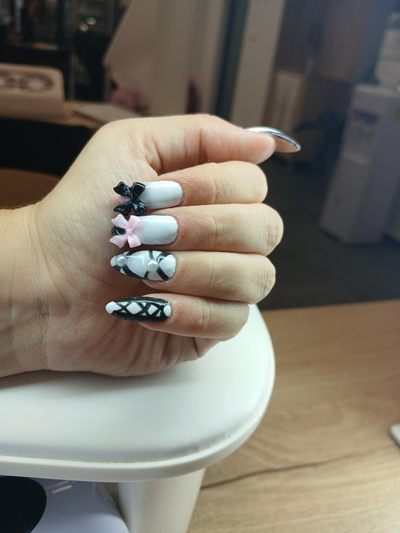 Nails By Victoria